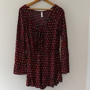 Very comfy romper with bell sleeves!